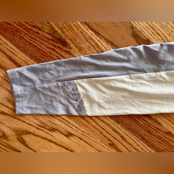 Lululemon Athletica Cream and Gray Pullover Small - Picture 2 of 11